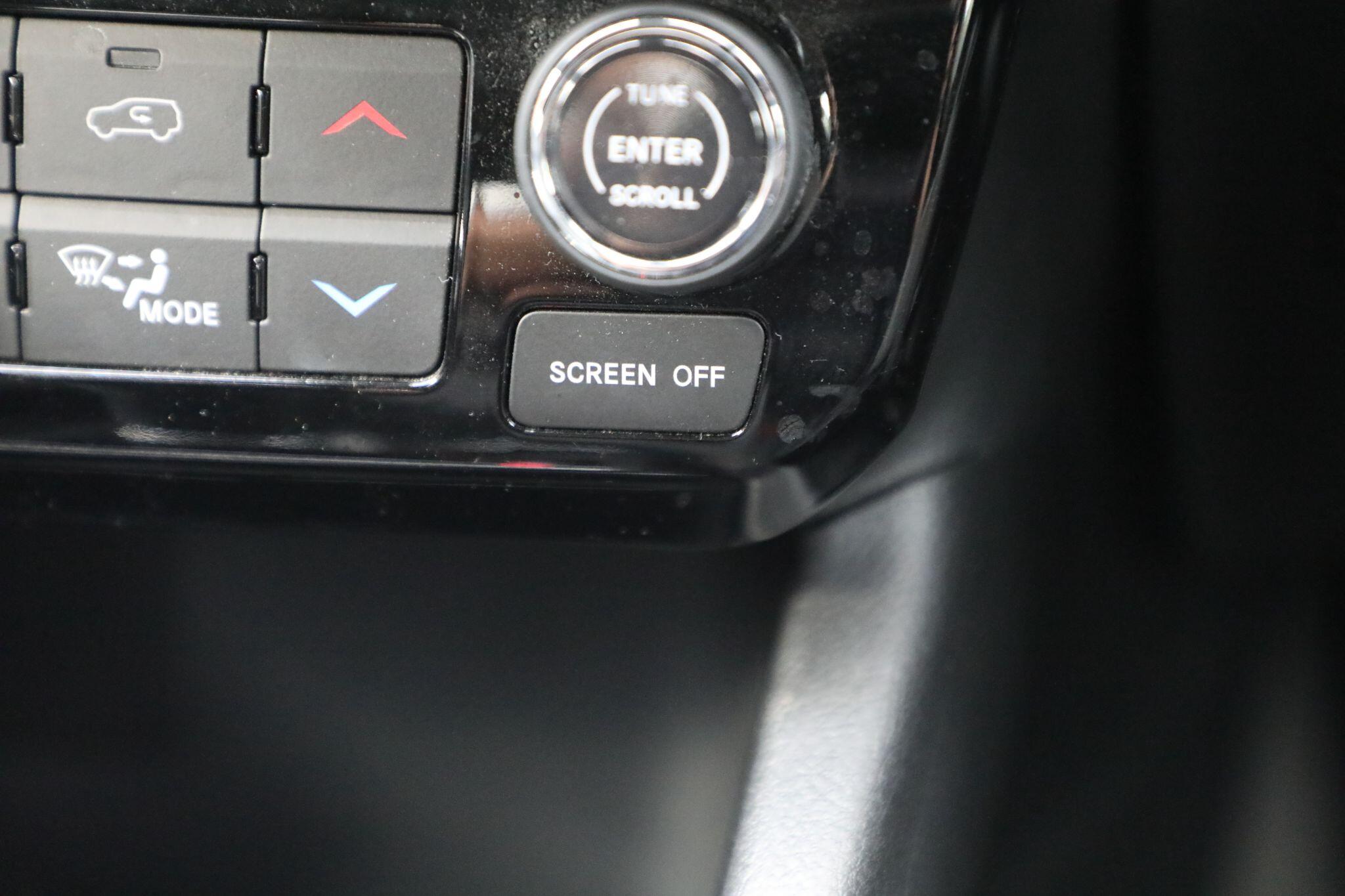 Large vehicle image